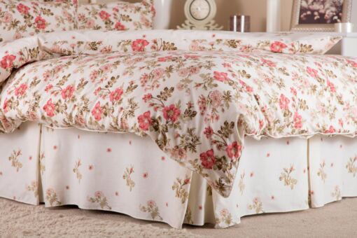 Laura Ashley Skirted Valance: Wild Roses 