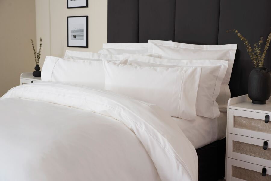 Pure Egyptian Cotton Sateen 1200 Count Duvet Cover Pure Egyptian Cotton Sateen 1200 Count Duvet Cover