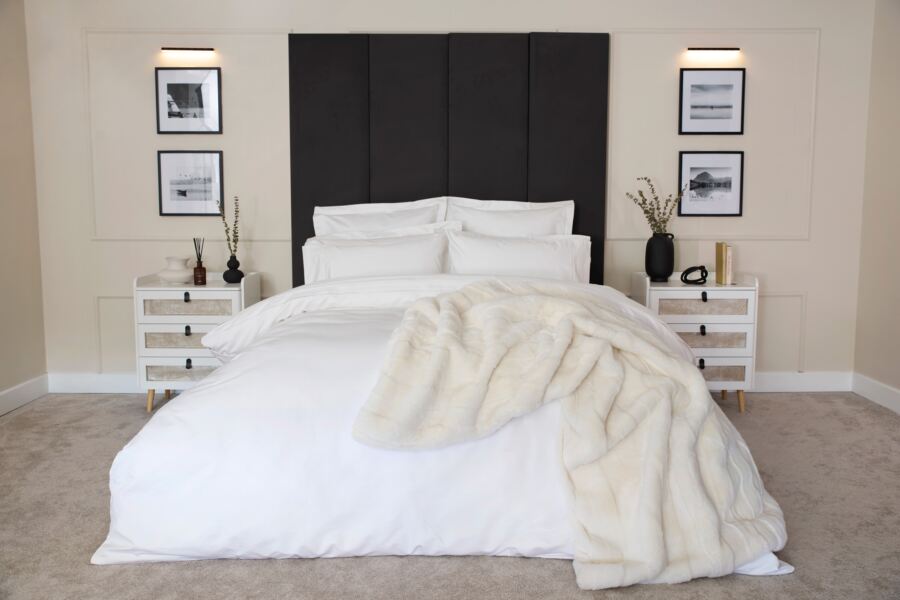 Pure Egyptian Cotton Sateen 1200 Count Duvet Cover Pure Egyptian Cotton Sateen 1200 Count Duvet Cover
