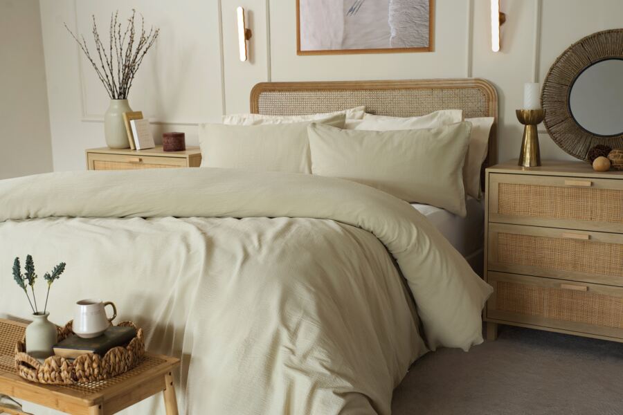 Avantika Duvet Cover Set Avantika Duvet Cover Set