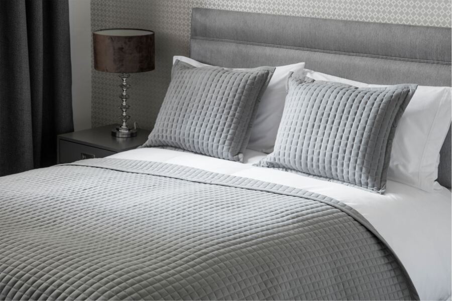 Crompton Quilted Throw Crompton Quilted Throw