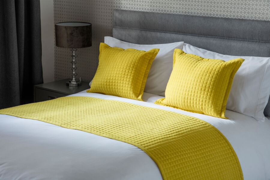 Crompton Quilted Bed Runner Crompton Quilted Bed Runner