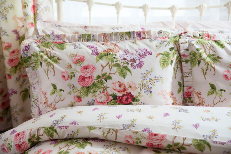 Delphine Duvet Cover Set Delphine Duvet Cover Set
