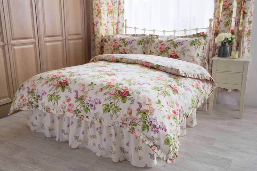 Delphine Duvet Cover Set Delphine Duvet Cover Set