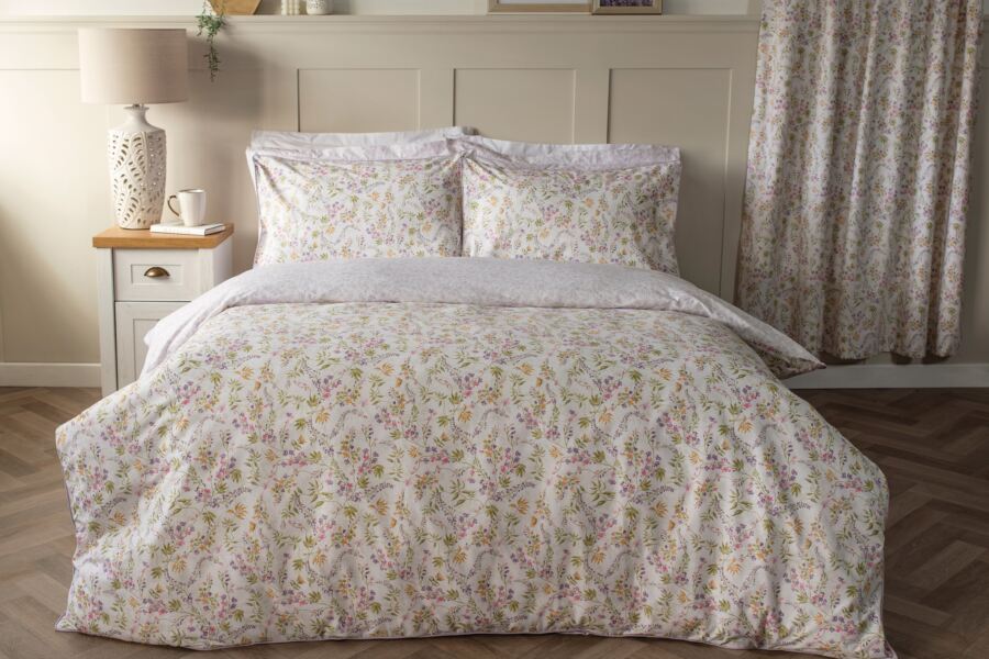 Kira Duvet Cover Set Kira Duvet Cover Set