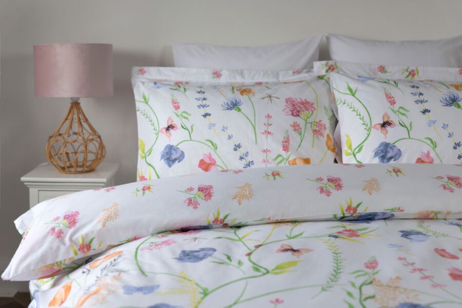 Larissa Duvet Cover Set Larissa Duvet Cover Set