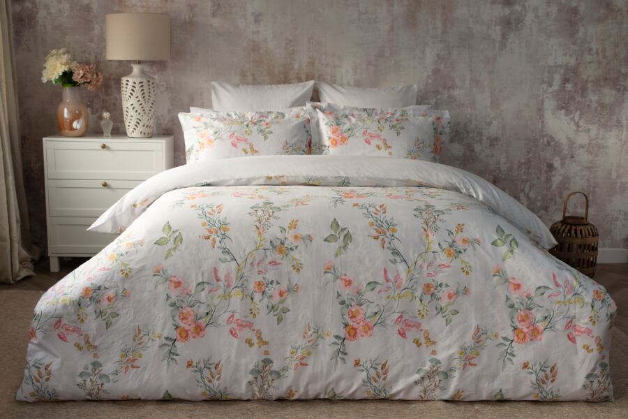 Rieva Duvet Cover Set Rieva Duvet Cover Set
