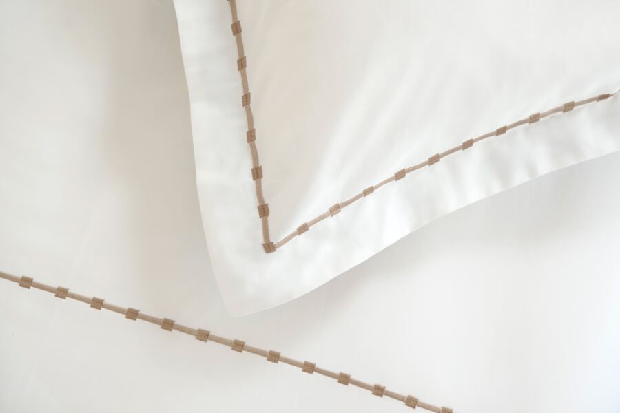 Vivaan Duvet Cover Set Vivaan Duvet Cover Set